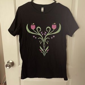 Anna (Frozen) Women’s T-shirt